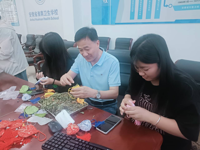 ϲӭ磬ץŨ ——2024껴ѧУٰڵϵл